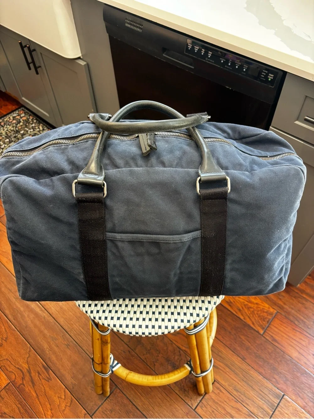 Frank and Oak  Classic Canvas Weekender Bag - Navy
